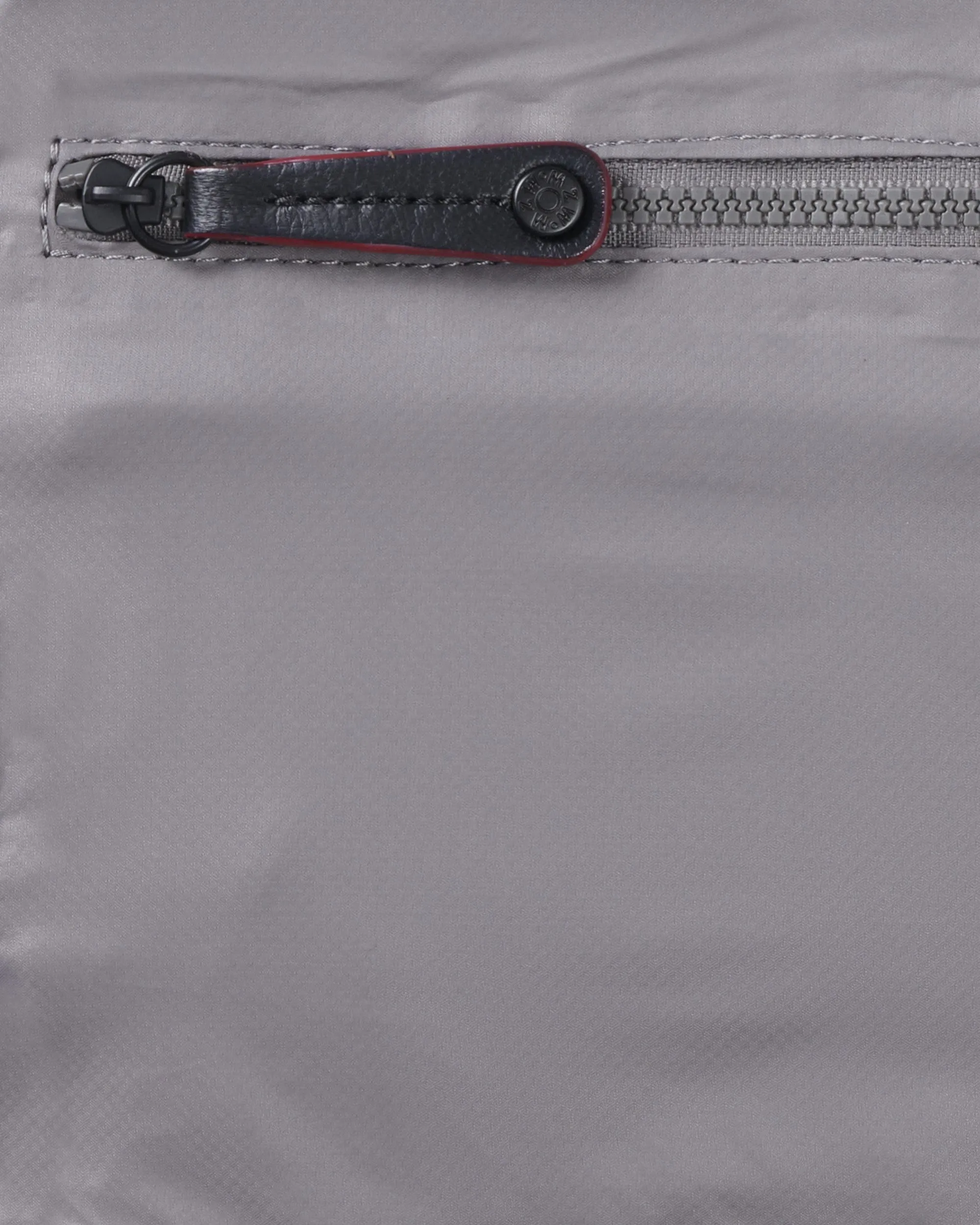 Black Metro Cosmetic