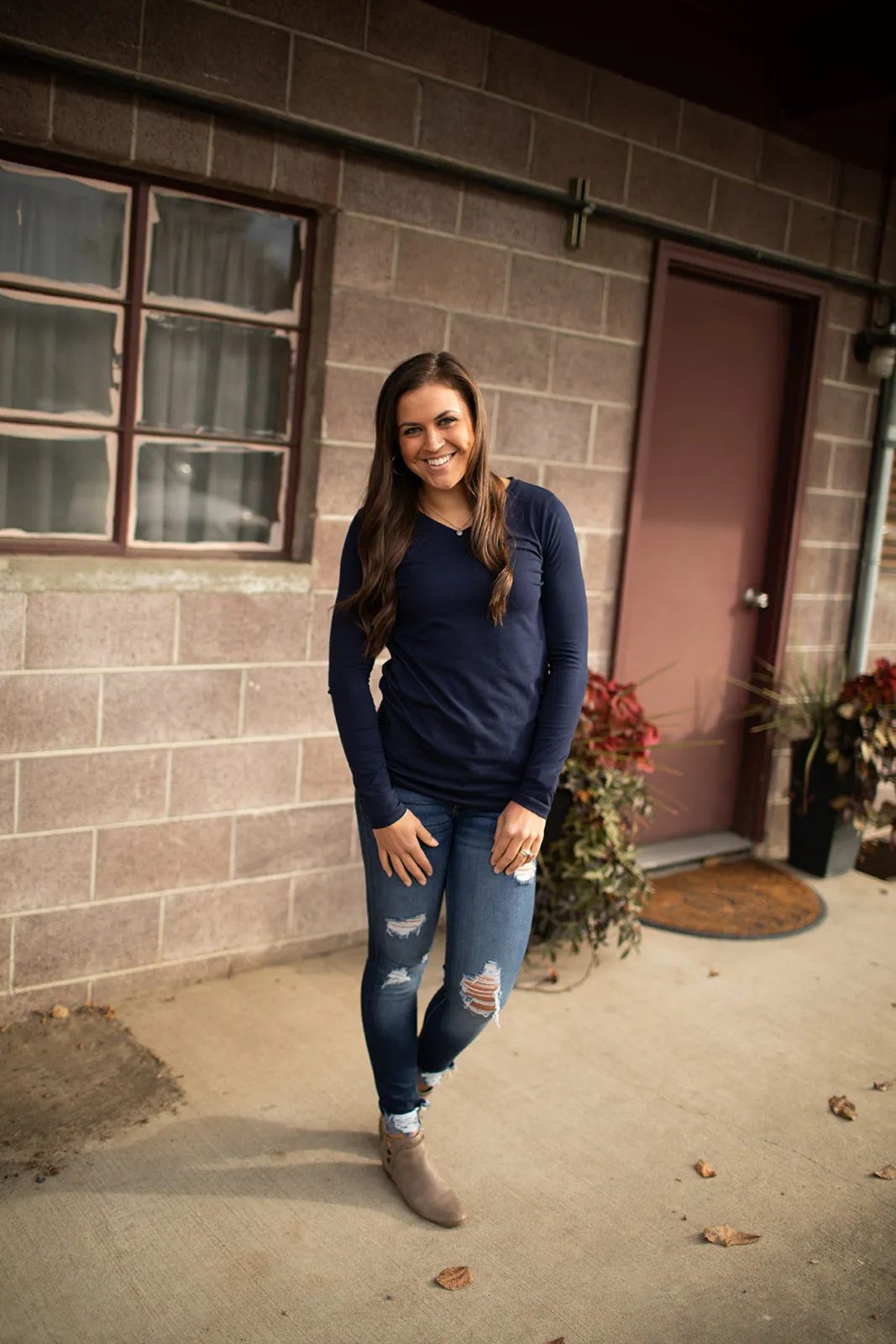 Navy Blue Basic Cotton Vneck Long Sleeve Tee (SM-3X)