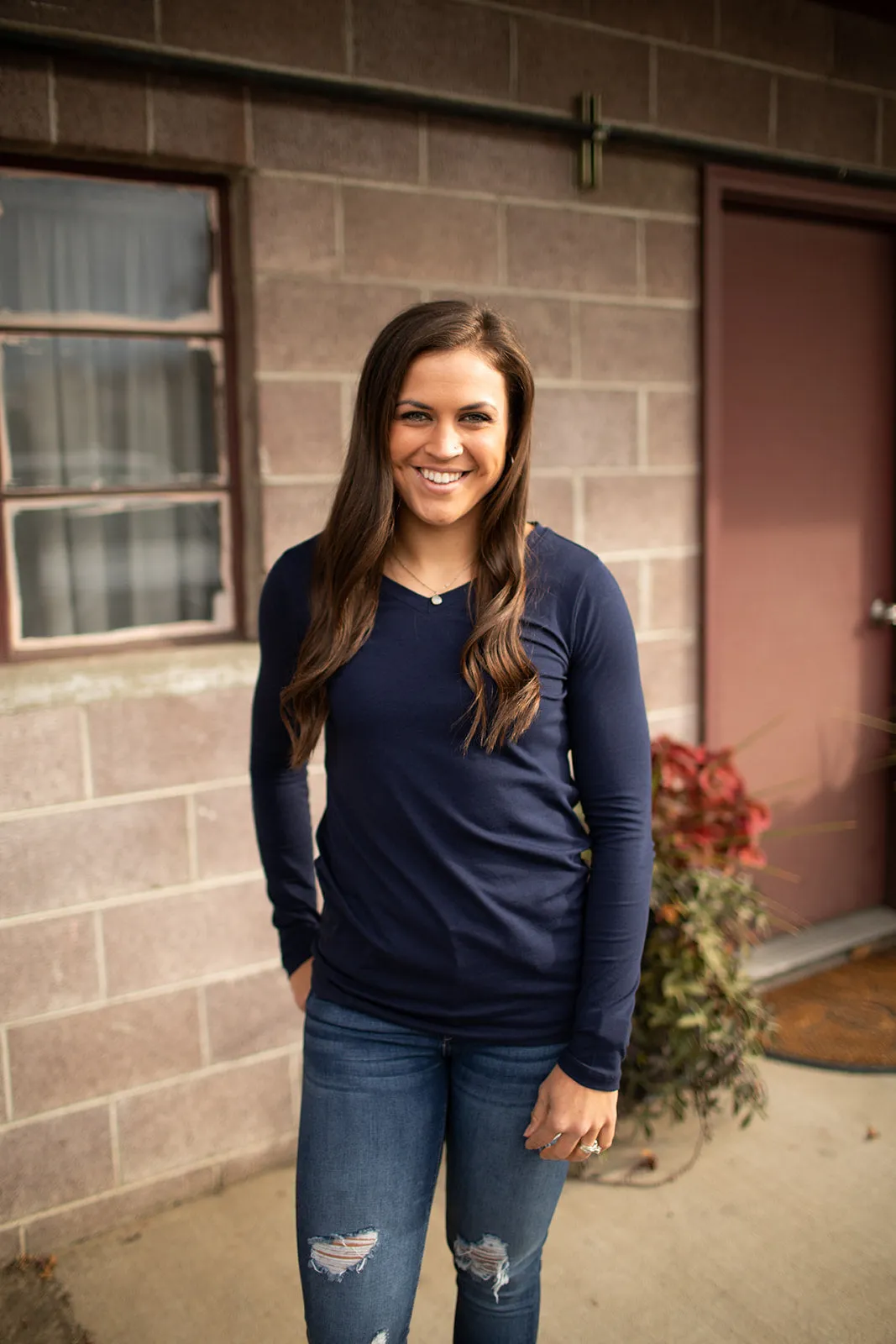 Navy Blue Basic Cotton Vneck Long Sleeve Tee (SM-3X)