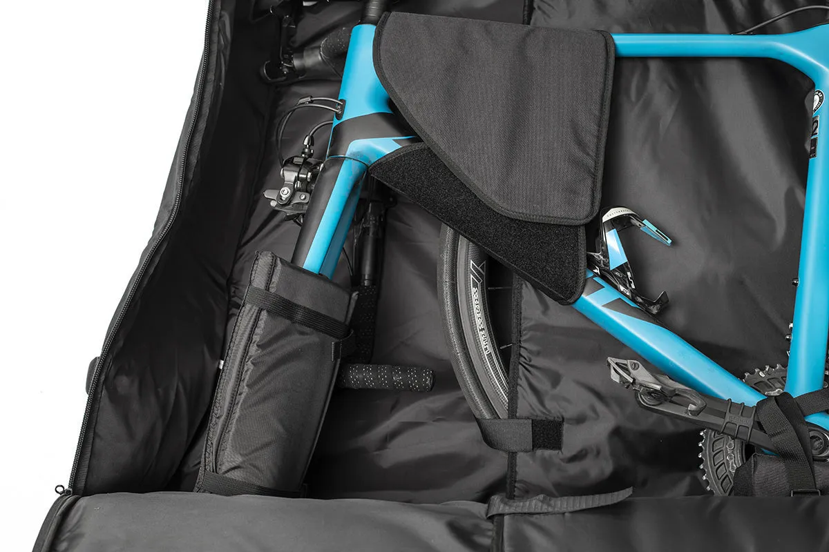 ROADBAG TRAVEL 2023