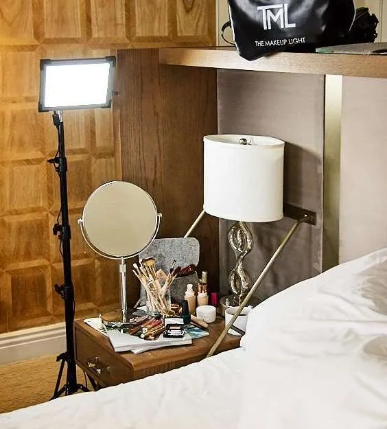 TML Key Light Starter Kit with Stand
